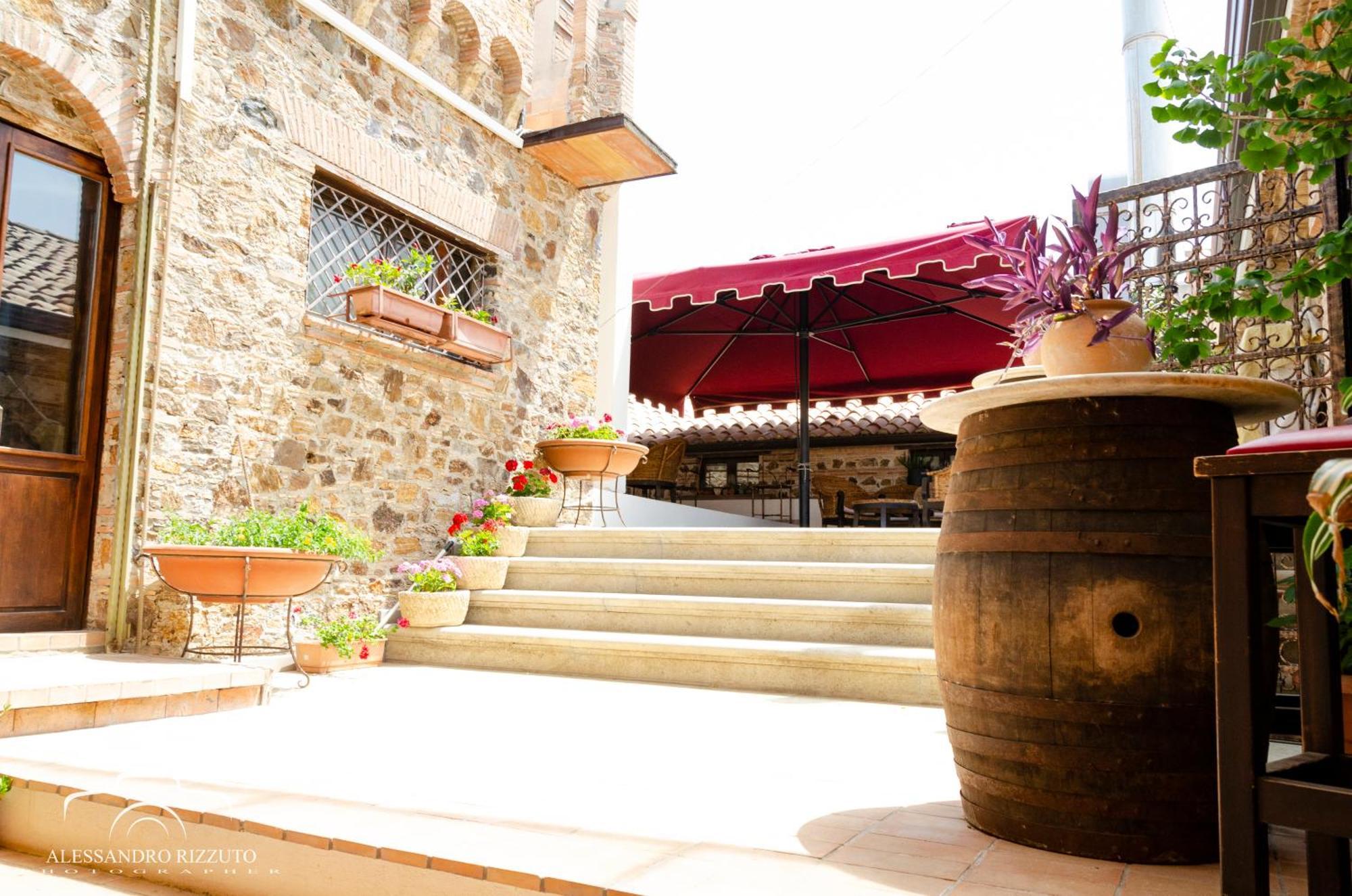 Residenza L'Antico Borgo Hotel Filadelfia Buitenkant foto