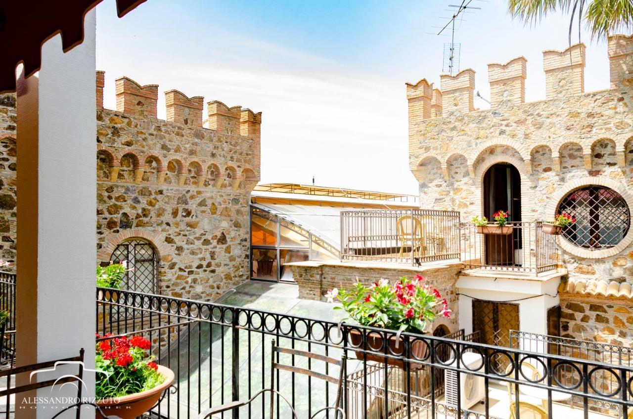 Residenza L'Antico Borgo Hotel Filadelfia Buitenkant foto